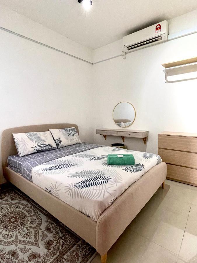 Apartment In Ladang Tok Pelam Kuala Terengganu Buitenkant foto
